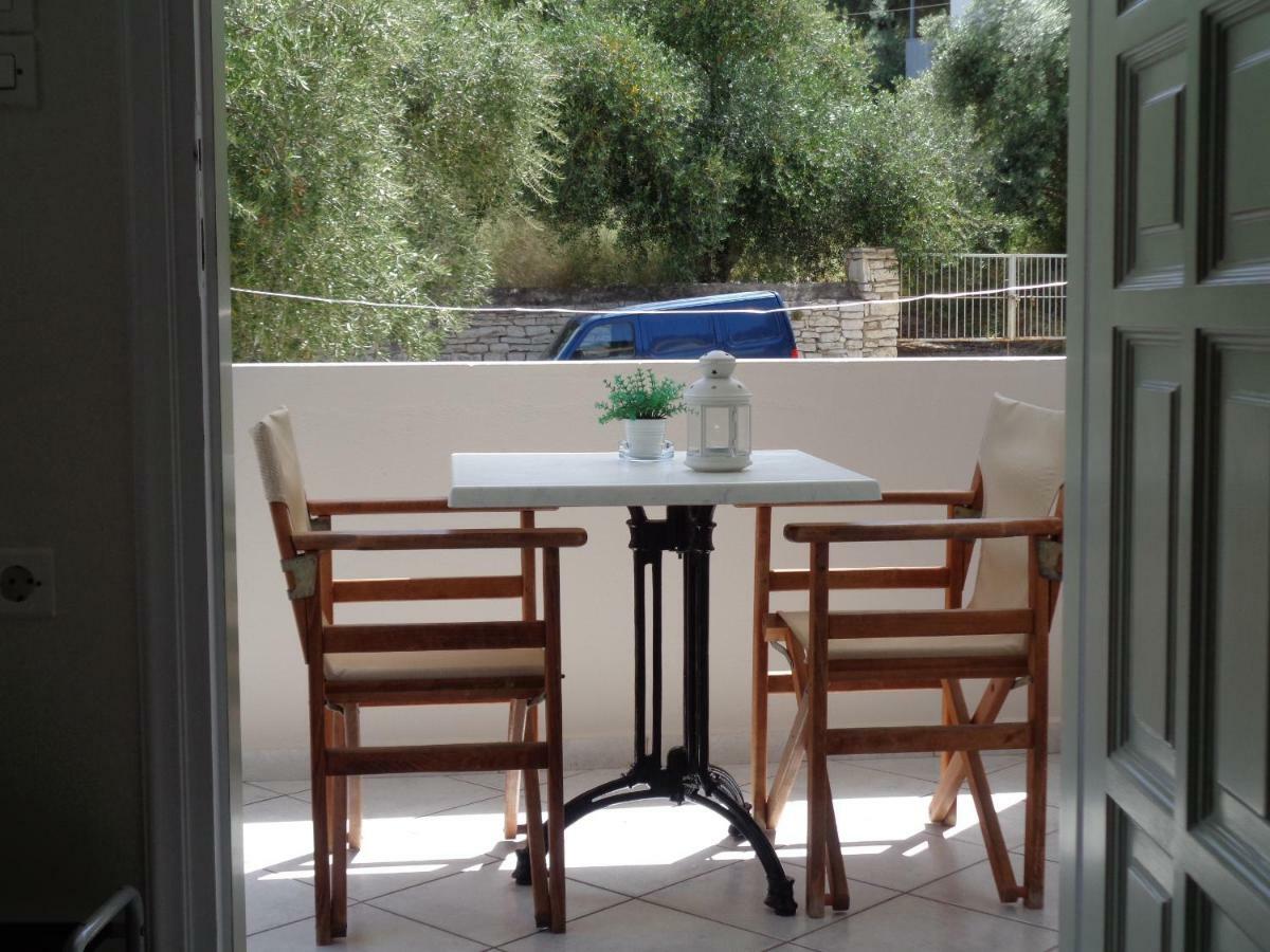 Green View Apartments Áyios Nikítas Dış mekan fotoğraf